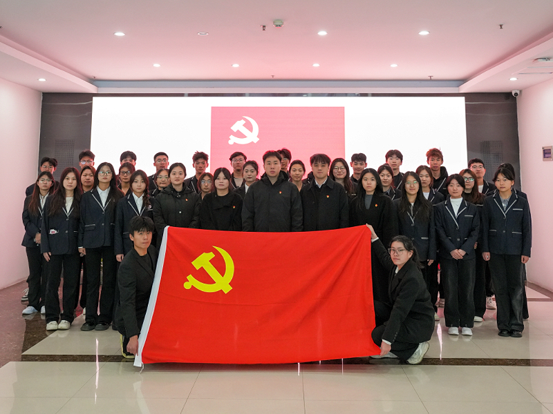 合影留念.jpg 合影留念.jpg