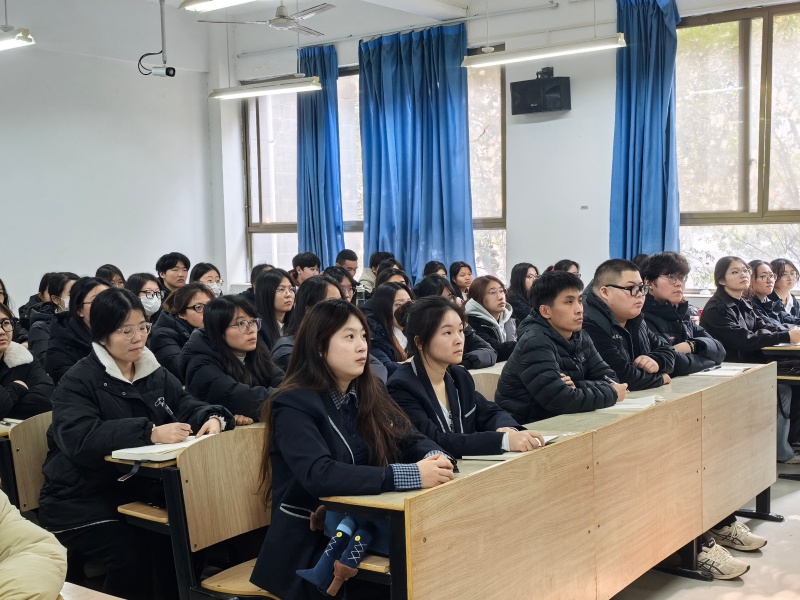 活动进行(1).jpg 活动进行(1).jpg