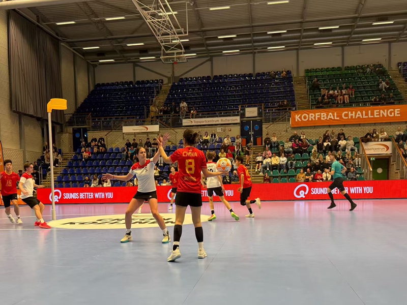 我院教师胡煜煊随中国荷球队征战2025年国际荷球挑战杯